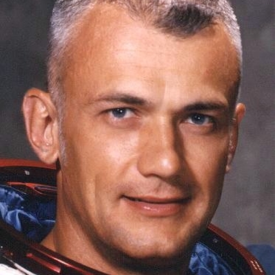 Bruce McCandless II Autograph Profile
