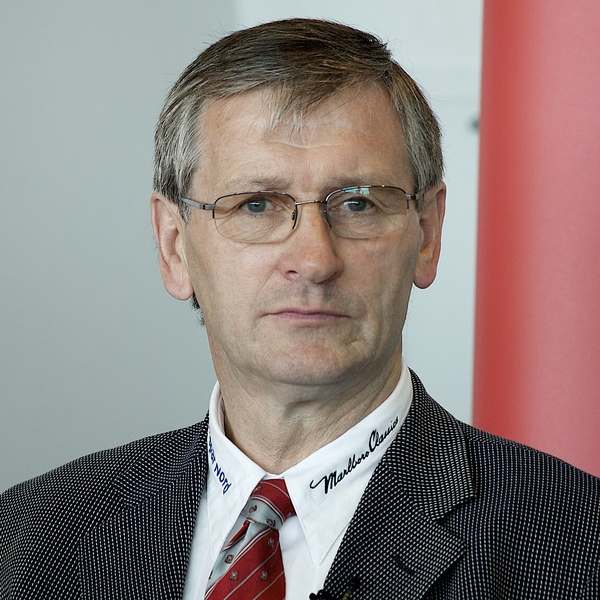 Bruce Rioch
