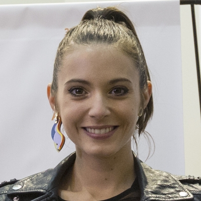 Carla Quevedo Autograph Profile