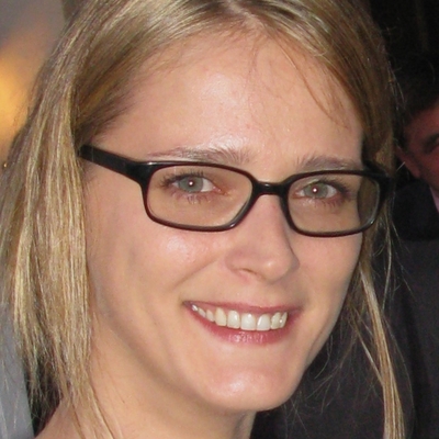 Carmen Kass Autograph Profile