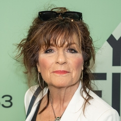 Caroline Aaron