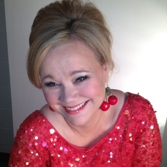 Caroline Rhea