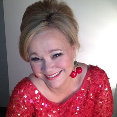 Caroline Rhea Autograph Profile