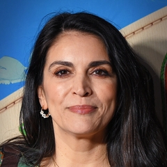 Cecily Strong