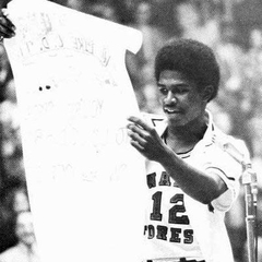Charlie Davis