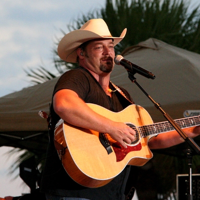Chris Cagle Autograph Profile