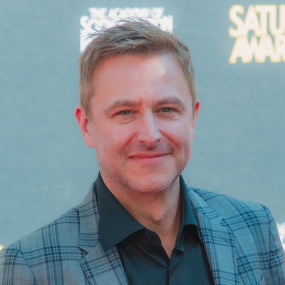 Chris Hardwick Autograph Profile