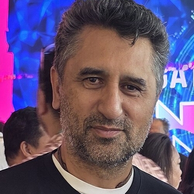 Cliff Curtis Autograph Profile