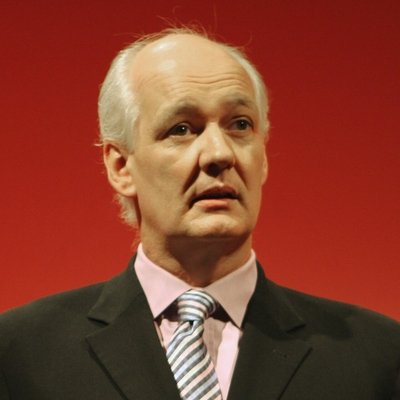 Colin Mochrie Autograph Profile