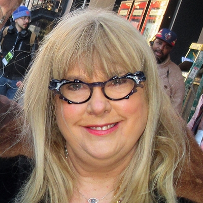Colleen Camp Autograph Profile
