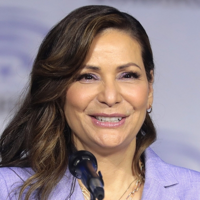 Constance Marie Autograph Profile