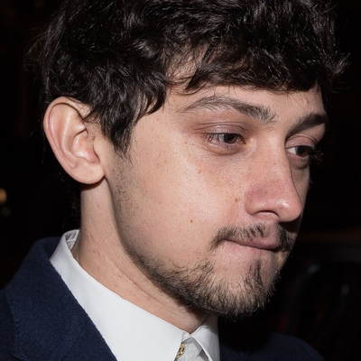 Craig Roberts Autograph Profile