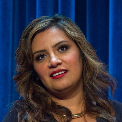 Cristela Alonzo Autograph Profile
