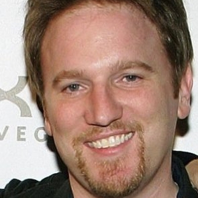 Dan Finnerty Autograph Profile