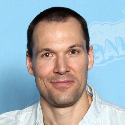 Daniel Cudmore Autograph Profile