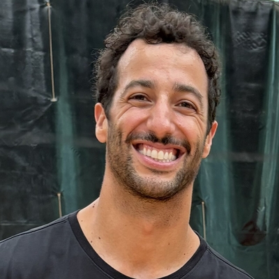 Daniel Ricciardo Autograph Profile