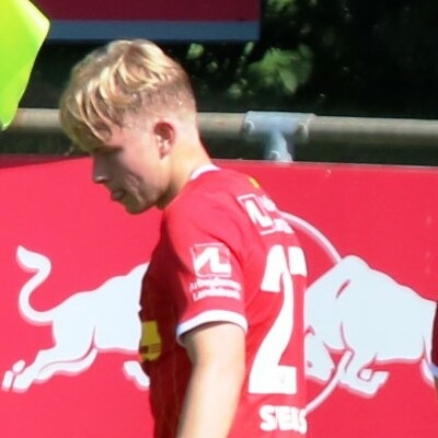 Daniel Svensson Autograph Profile