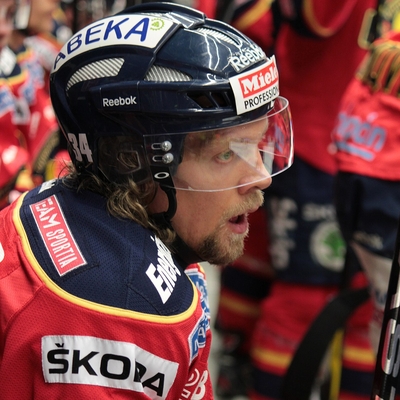 Daniel Tjarnqvist Autograph Profile