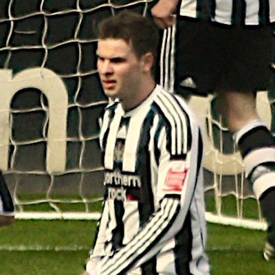 Danny Guthrie Autograph Profile