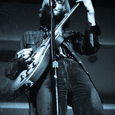 Danny Kirwan Autograph Profile