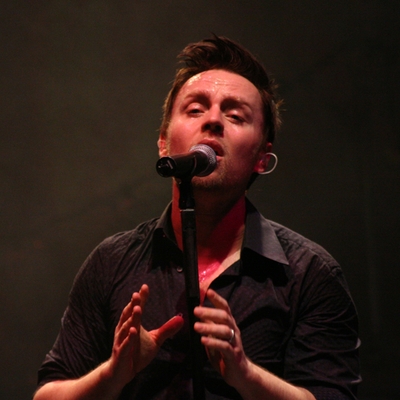 Darren Hayes Autograph Profile