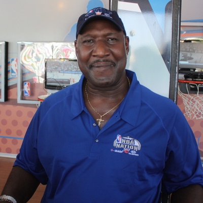 Darryl Dawkins Autograph Profile
