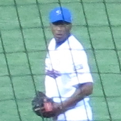 Darwin Cubillán Autograph Profile