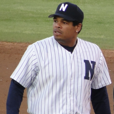 Daryle Ward Autograph Profile