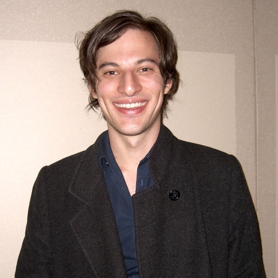 Dash Shaw Autograph Profile