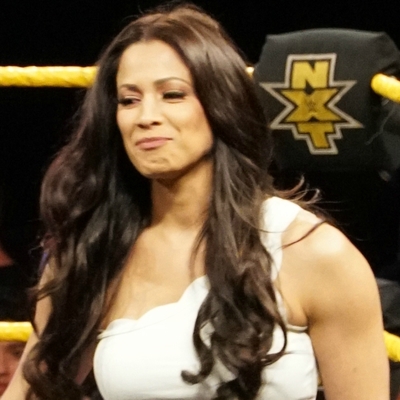 Dasha Fuentes Autograph Profile