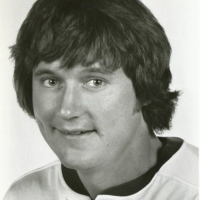 Dave Hudson Autograph Profile