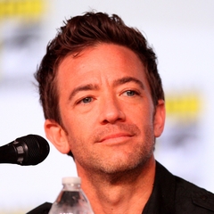 David Faustino