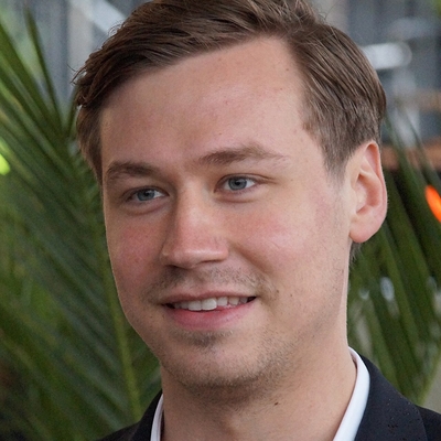 David Kross Autograph Profile