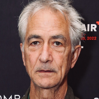 David Strathairn Autograph Profile