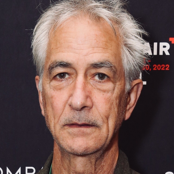 David Strathairn