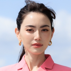 Davika Hoorne