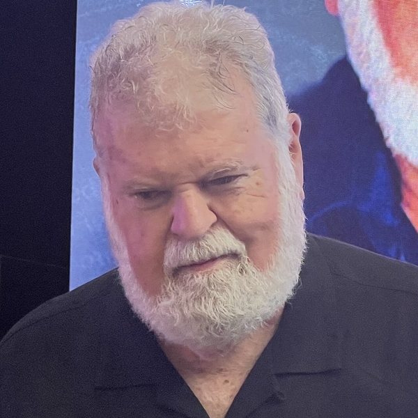 Dean Cundey