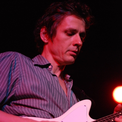 Dean Wareham Autograph Profile