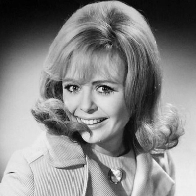 Deborah Walley Autograph Profile