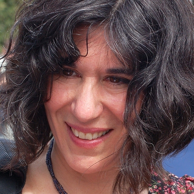 Debra Granik Autograph Profile