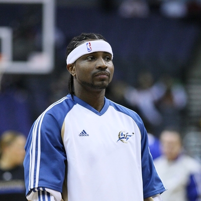 Dee Brown Autograph Profile