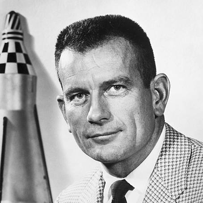 Deke Slayton Autograph Profile