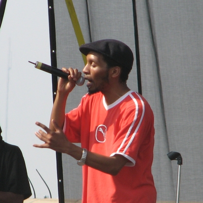 Del the Funky Homosapien Autograph Profile