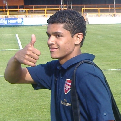 Denílson Pereira Neves Autograph Profile