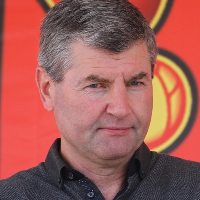 Denis Irwin Autograph Profile
