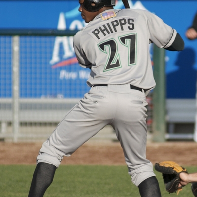 Denis Phipps Autograph Profile
