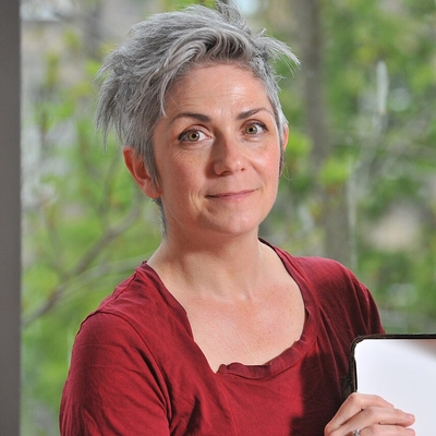 Denise Mina Autograph Profile