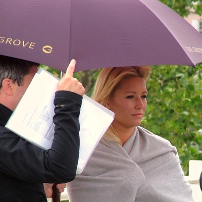 Denise van Outen Autograph Profile