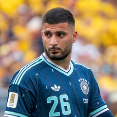 Deniz Undav