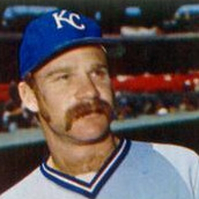 Dennis Leonard Autograph Profile